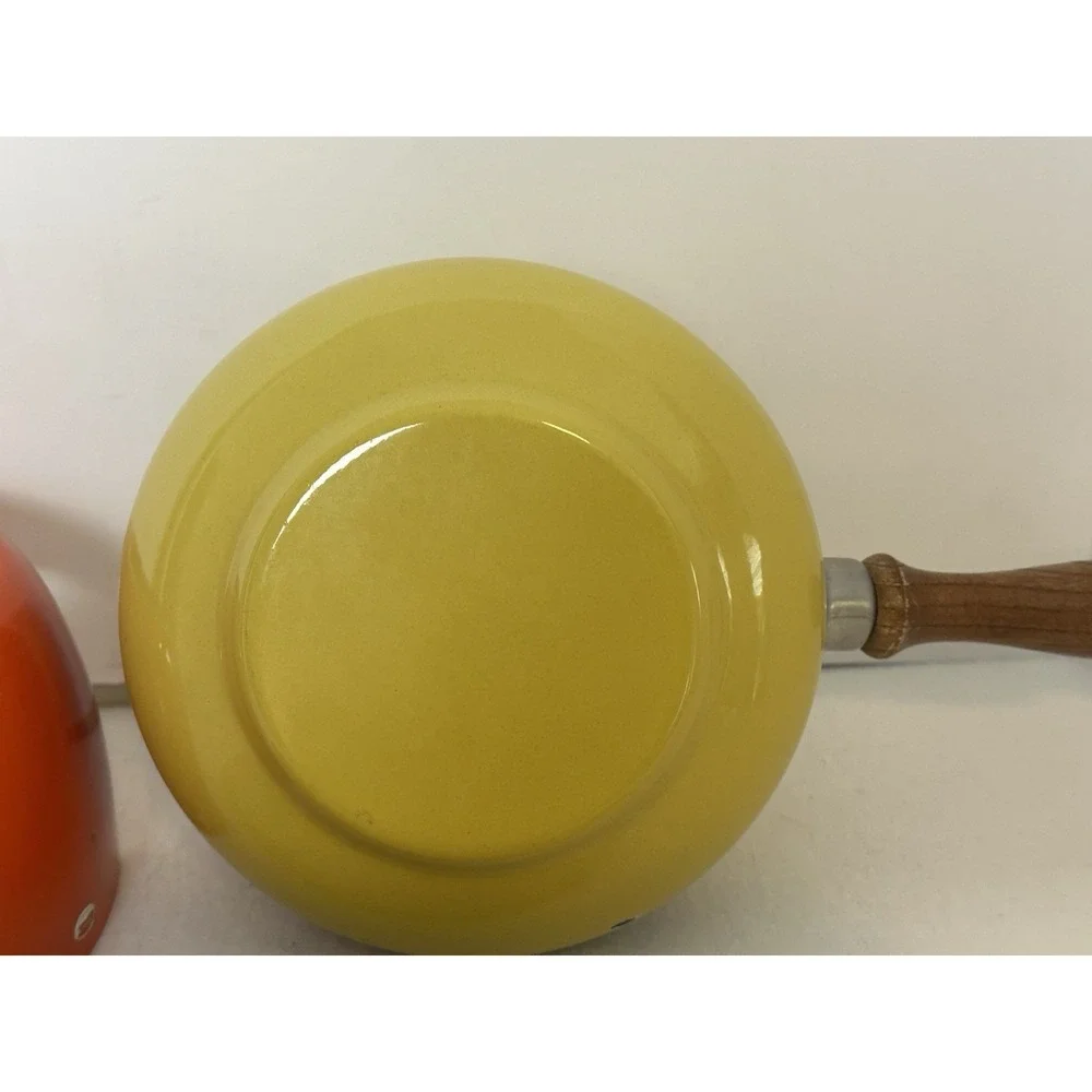 Unbranded vintage 70